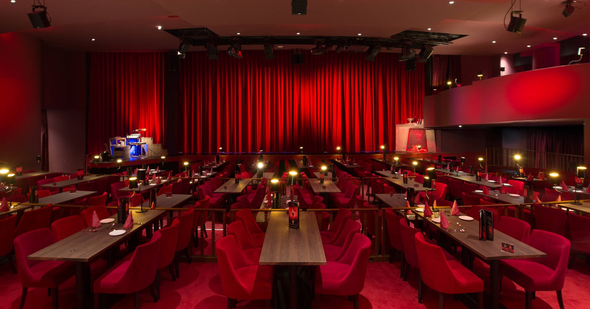 🎭 GOP 버라이어티 극장(게오페 바리에테-테아터 본)